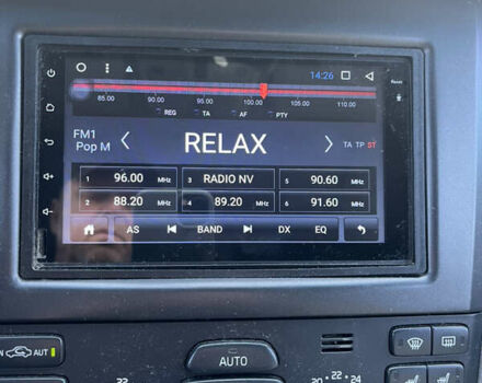 Белый Вольво ХС90, объемом двигателя 2.4 л и пробегом 375 тыс. км за 12500 $, фото 8 на Automoto.ua