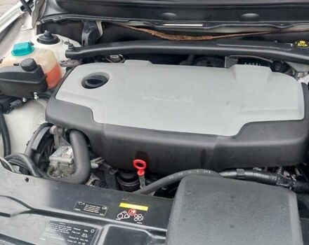 Білий Вольво ХС90, об'ємом двигуна 2.4 л та пробігом 239 тис. км за 16800 $, фото 34 на Automoto.ua