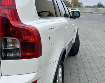 Белый Вольво ХС90, объемом двигателя 3.2 л и пробегом 157 тыс. км за 14999 $, фото 5 на Automoto.ua