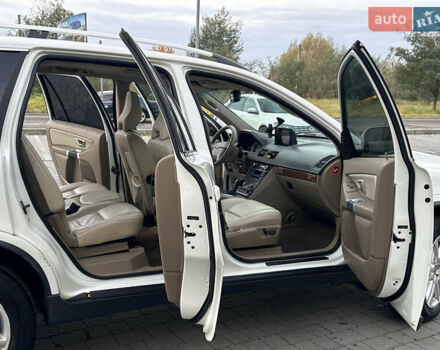 Белый Вольво ХС90, объемом двигателя 3.2 л и пробегом 157 тыс. км за 14999 $, фото 32 на Automoto.ua