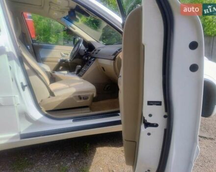 Белый Вольво ХС90, объемом двигателя 3.2 л и пробегом 195 тыс. км за 14399 $, фото 14 на Automoto.ua