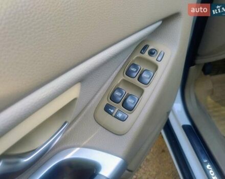 Белый Вольво ХС90, объемом двигателя 3.2 л и пробегом 195 тыс. км за 14399 $, фото 29 на Automoto.ua