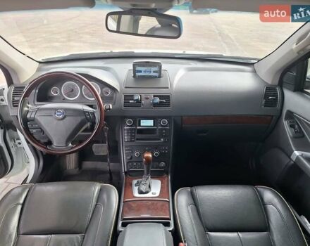 Белый Вольво ХС90, объемом двигателя 2.4 л и пробегом 139 тыс. км за 18500 $, фото 18 на Automoto.ua