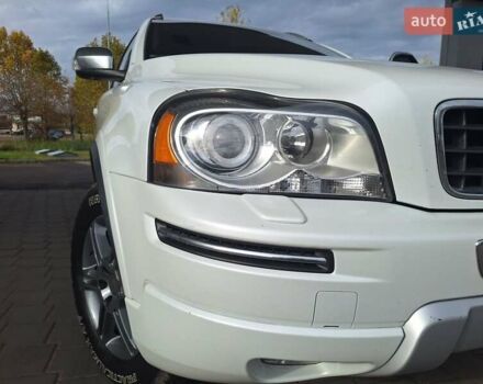 Белый Вольво ХС90, объемом двигателя 2.4 л и пробегом 139 тыс. км за 18500 $, фото 32 на Automoto.ua