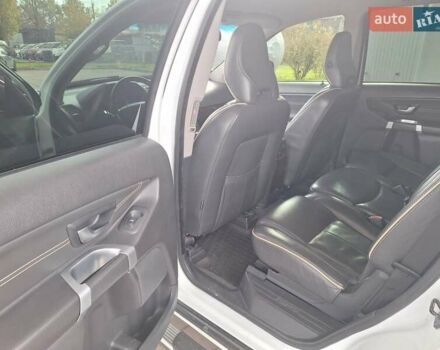 Белый Вольво ХС90, объемом двигателя 2.4 л и пробегом 139 тыс. км за 18500 $, фото 12 на Automoto.ua