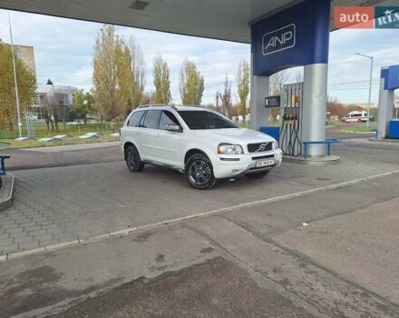 Белый Вольво ХС90, объемом двигателя 2.4 л и пробегом 139 тыс. км за 18500 $, фото 43 на Automoto.ua