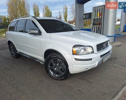 Белый Вольво ХС90, объемом двигателя 2.4 л и пробегом 139 тыс. км за 18500 $, фото 1 на Automoto.ua