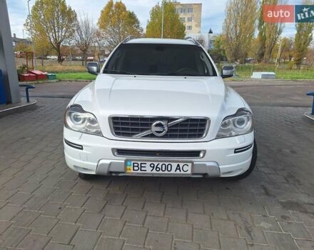 Белый Вольво ХС90, объемом двигателя 2.4 л и пробегом 139 тыс. км за 18500 $, фото 2 на Automoto.ua