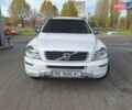 Белый Вольво ХС90, объемом двигателя 2.4 л и пробегом 139 тыс. км за 18500 $, фото 2 на Automoto.ua