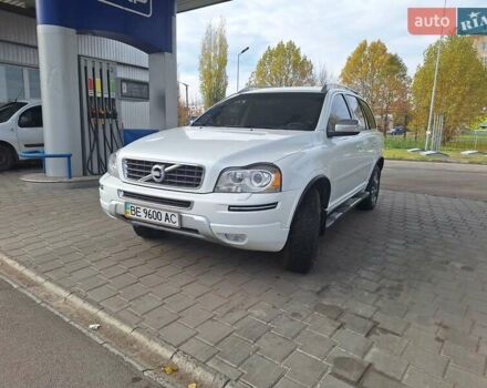 Белый Вольво ХС90, объемом двигателя 2.4 л и пробегом 139 тыс. км за 18500 $, фото 3 на Automoto.ua