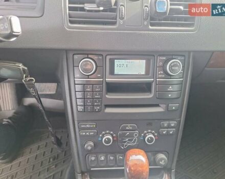 Белый Вольво ХС90, объемом двигателя 2.4 л и пробегом 139 тыс. км за 18500 $, фото 16 на Automoto.ua