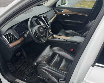 Белый Вольво ХС90, объемом двигателя 1.97 л и пробегом 176 тыс. км за 31999 $, фото 8 на Automoto.ua