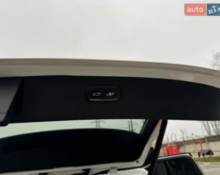 Білий Вольво ХС90, об'ємом двигуна 1.97 л та пробігом 210 тис. км за 26850 $, фото 10 на Automoto.ua