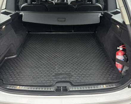 Белый Вольво ХС90, объемом двигателя 1.97 л и пробегом 176 тыс. км за 31999 $, фото 11 на Automoto.ua