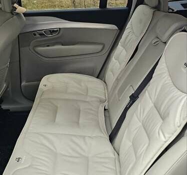 Білий Вольво ХС90, об'ємом двигуна 1.97 л та пробігом 77 тис. км за 27500 $, фото 14 на Automoto.ua