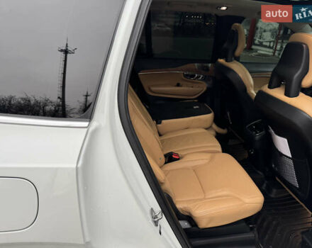 Білий Вольво ХС90, об'ємом двигуна 1.97 л та пробігом 210 тис. км за 26850 $, фото 15 на Automoto.ua