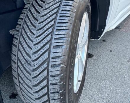 Белый Вольво ХС90, объемом двигателя 2 л и пробегом 290 тыс. км за 23500 $, фото 21 на Automoto.ua