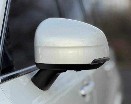 Білий Вольво ХС90, об'ємом двигуна 2 л та пробігом 133 тис. км за 24500 $, фото 4 на Automoto.ua