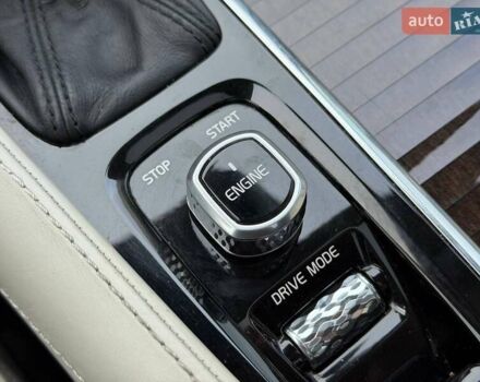 Білий Вольво ХС90, об'ємом двигуна 1.97 л та пробігом 133 тис. км за 24500 $, фото 70 на Automoto.ua