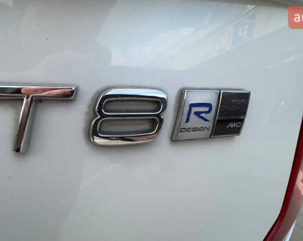 Білий Вольво ХС90, об'ємом двигуна 1.97 л та пробігом 185 тис. км за 35000 $, фото 11 на Automoto.ua