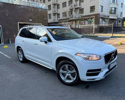 Белый Вольво ХС90, объемом двигателя 1.97 л и пробегом 290 тыс. км за 25900 $, фото 2 на Automoto.ua