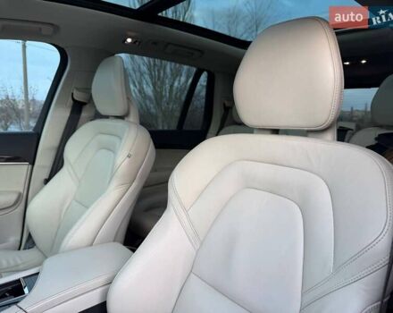 Білий Вольво ХС90, об'ємом двигуна 1.97 л та пробігом 133 тис. км за 24500 $, фото 43 на Automoto.ua