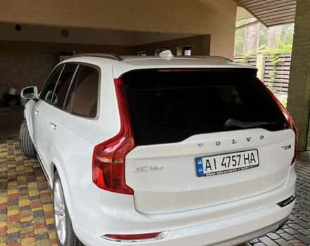 Белый Вольво ХС90, объемом двигателя 2 л и пробегом 132 тыс. км за 45000 $, фото 1 на Automoto.ua
