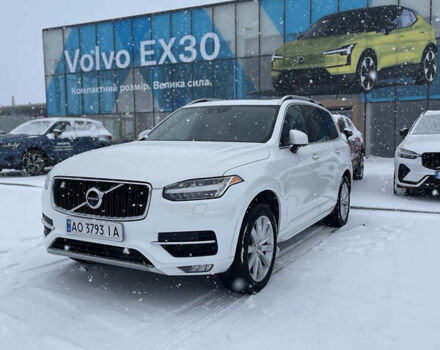 Белый Вольво ХС90, объемом двигателя 1.97 л и пробегом 270 тыс. км за 28500 $, фото 2 на Automoto.ua