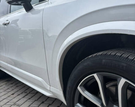 Белый Вольво ХС90, объемом двигателя 1.97 л и пробегом 278 тыс. км за 23900 $, фото 4 на Automoto.ua