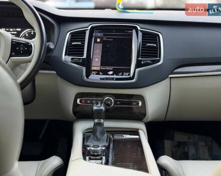 Білий Вольво ХС90, об'ємом двигуна 1.97 л та пробігом 133 тис. км за 24500 $, фото 52 на Automoto.ua