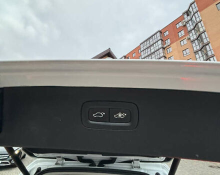 Белый Вольво ХС90, объемом двигателя 1.97 л и пробегом 278 тыс. км за 23900 $, фото 14 на Automoto.ua