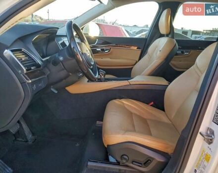 Белый Вольво ХС90, объемом двигателя 1.97 л и пробегом 138 тыс. км за 5900 $, фото 6 на Automoto.ua