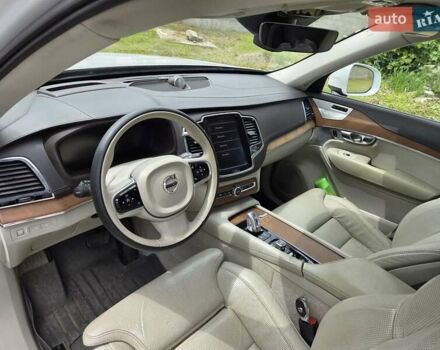 Вольво ХС90 2016 в Ирпене на Automoto.ua Белый Вольво ХС90, объемом двигателя 1.97 л и пробегом 245 тыс. км за 34999 $, фото 7 на Automoto.ua