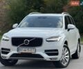 Белый Вольво ХС90, объемом двигателя 2 л и пробегом 185 тыс. км за 21999 $, фото 1 на Automoto.ua