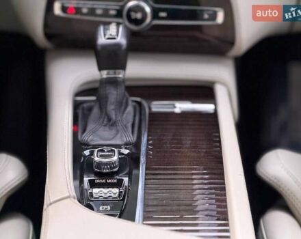 Білий Вольво ХС90, об'ємом двигуна 1.97 л та пробігом 133 тис. км за 24500 $, фото 55 на Automoto.ua