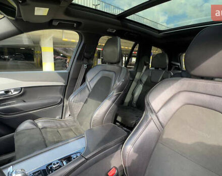 Білий Вольво ХС90, об'ємом двигуна 1.97 л та пробігом 185 тис. км за 35000 $, фото 13 на Automoto.ua