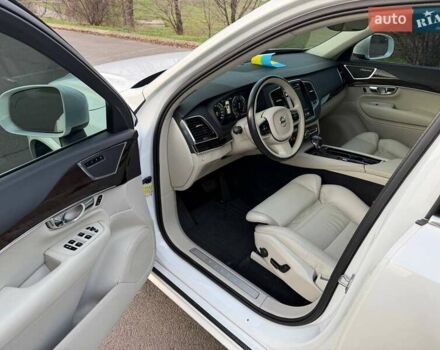 Білий Вольво ХС90, об'ємом двигуна 1.97 л та пробігом 133 тис. км за 24500 $, фото 47 на Automoto.ua