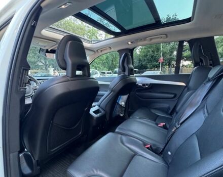 Белый Вольво ХС90, объемом двигателя 2 л и пробегом 290 тыс. км за 23500 $, фото 22 на Automoto.ua