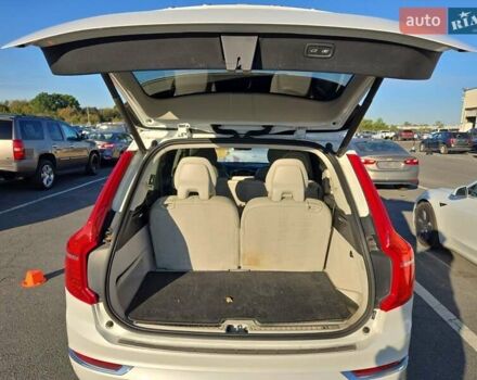 Белый Вольво ХС90, объемом двигателя 1.97 л и пробегом 149 тыс. км за 20700 $, фото 8 на Automoto.ua