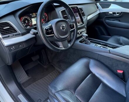 Белый Вольво ХС90, объемом двигателя 2 л и пробегом 290 тыс. км за 23500 $, фото 14 на Automoto.ua