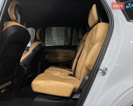 Белый Вольво ХС90, объемом двигателя 1.97 л и пробегом 108 тыс. км за 35900 $, фото 22 на Automoto.ua