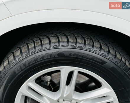 Белый Вольво ХС90, объемом двигателя 2 л и пробегом 395 тыс. км за 21999 $, фото 18 на Automoto.ua