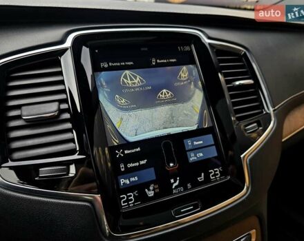 Білий Вольво ХС90, об'ємом двигуна 1.97 л та пробігом 175 тис. км за 33700 $, фото 32 на Automoto.ua