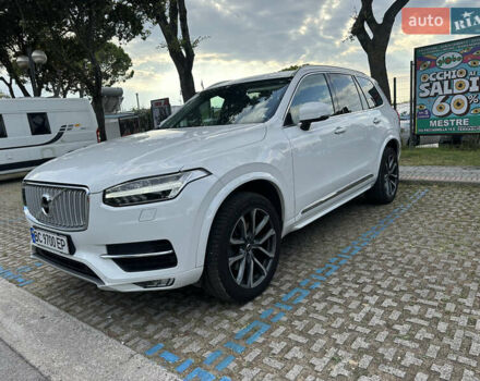 Белый Вольво ХС90, объемом двигателя 1.97 л и пробегом 330 тыс. км за 29999 $, фото 8 на Automoto.ua