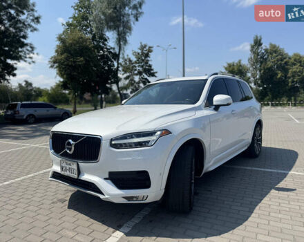 Белый Вольво ХС90, объемом двигателя 2 л и пробегом 120 тыс. км за 26500 $, фото 3 на Automoto.ua