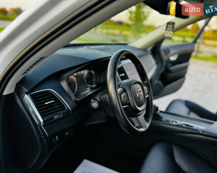 Білий Вольво ХС90, об'ємом двигуна 1.97 л та пробігом 395 тис. км за 26500 $, фото 55 на Automoto.ua