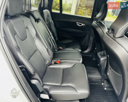 Белый Вольво ХС90, объемом двигателя 2 л и пробегом 395 тыс. км за 21999 $, фото 30 на Automoto.ua