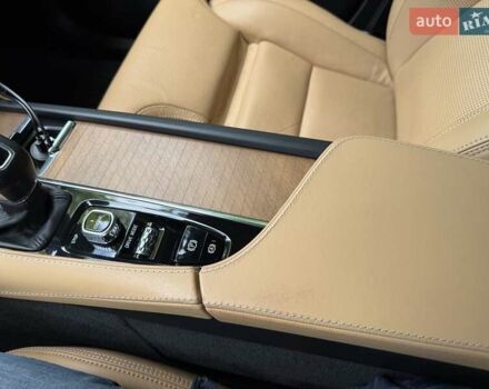 Вольво ХС90 2017 в Виннице на Automoto.ua Белый Вольво ХС90, объемом двигателя 1.97 л и пробегом 117 тыс. км за 39999 $, фото 1 на Automoto.ua