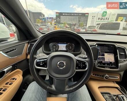 Вольво ХС90 2017 в Виннице на Automoto.ua Белый Вольво ХС90, объемом двигателя 1.97 л и пробегом 117 тыс. км за 39999 $, фото 8 на Automoto.ua