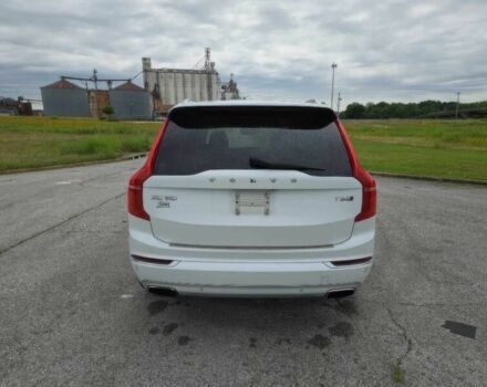 Белый Вольво ХС90, объемом двигателя 2 л и пробегом 69 тыс. км за 15000 $, фото 4 на Automoto.ua